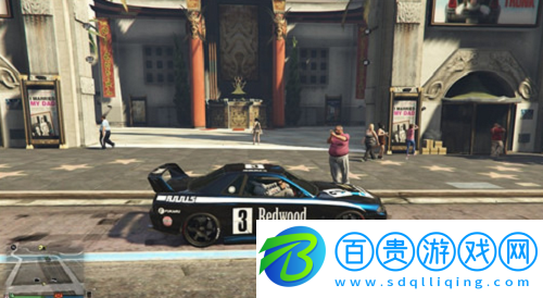 gta5怎么下潛游泳